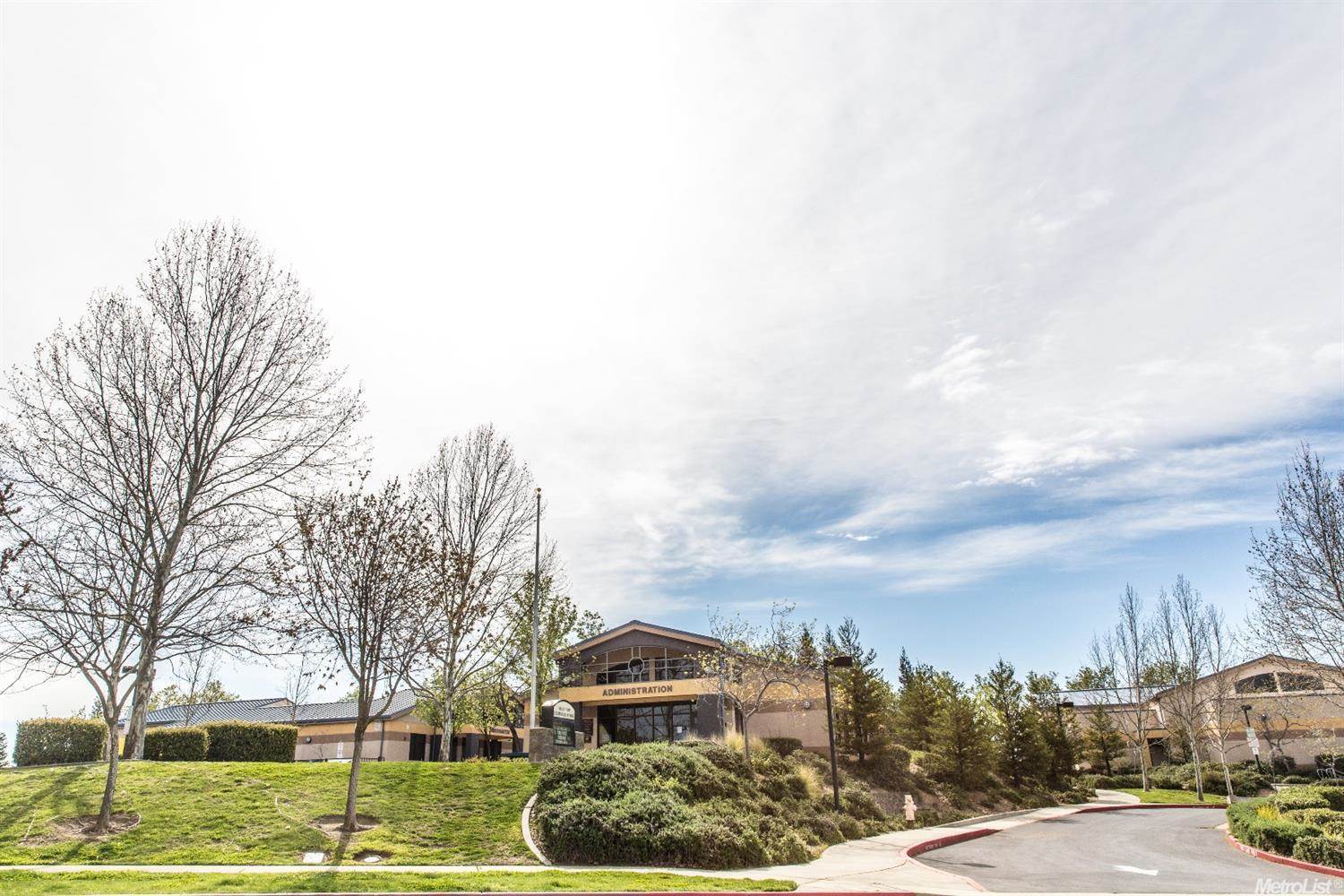 2925 Fox Hill Drive, Rocklin, CA 95765