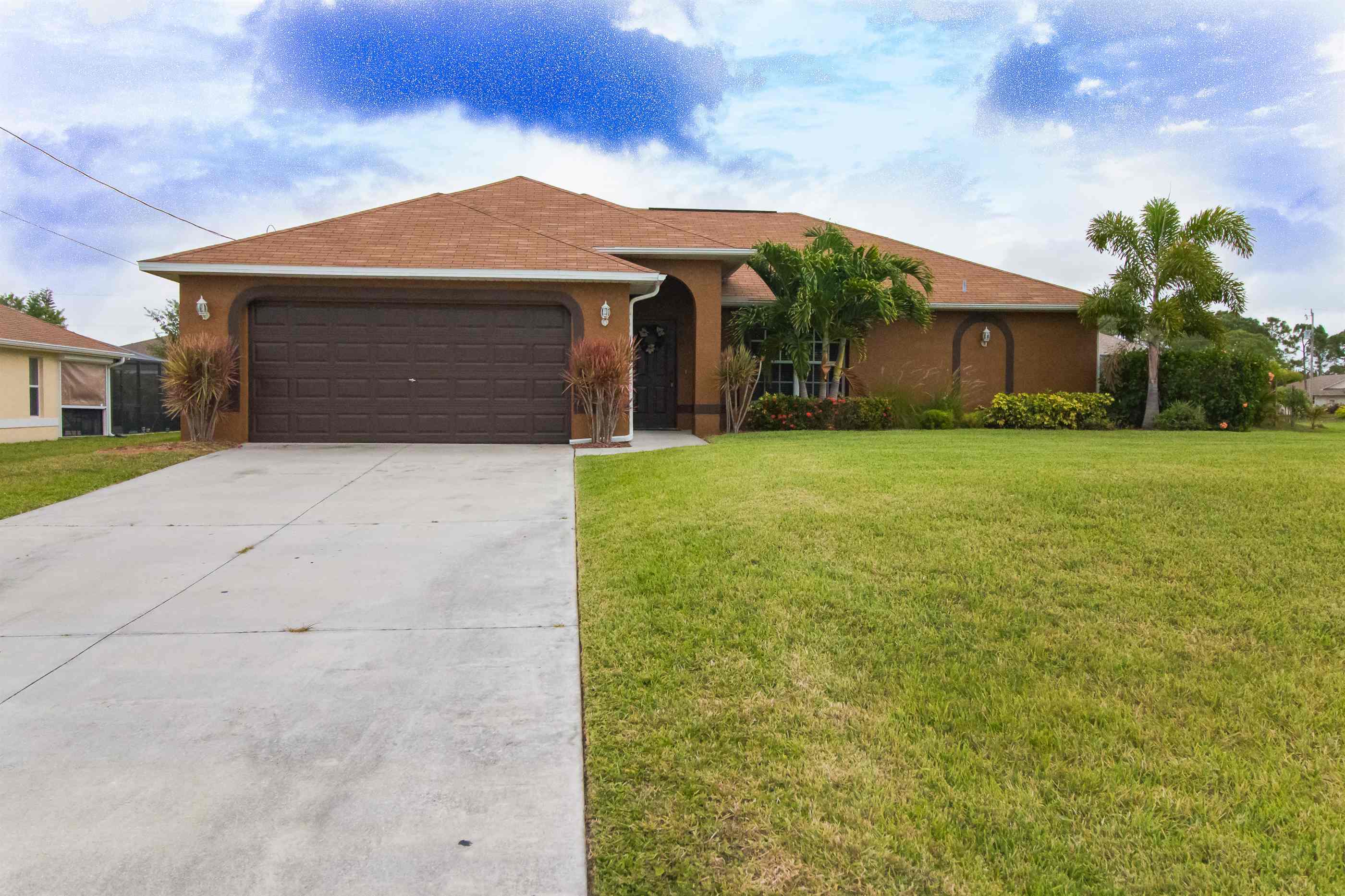 2845 NW 4th St, Cape Coral, FL 33993