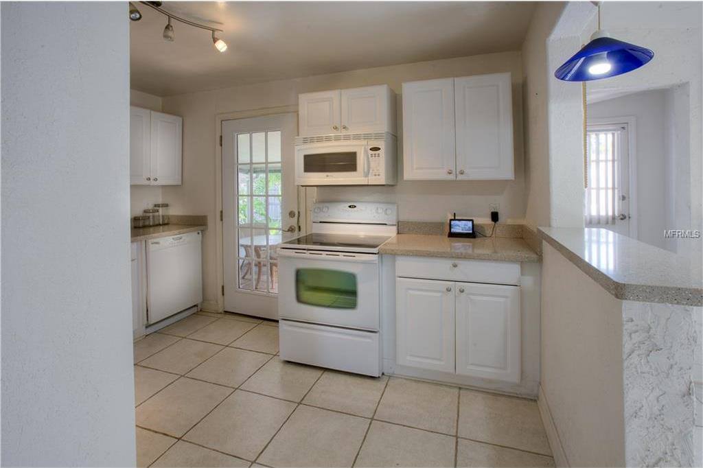 1011 48TH Avenue North, Saint Petersburg, FL 33703