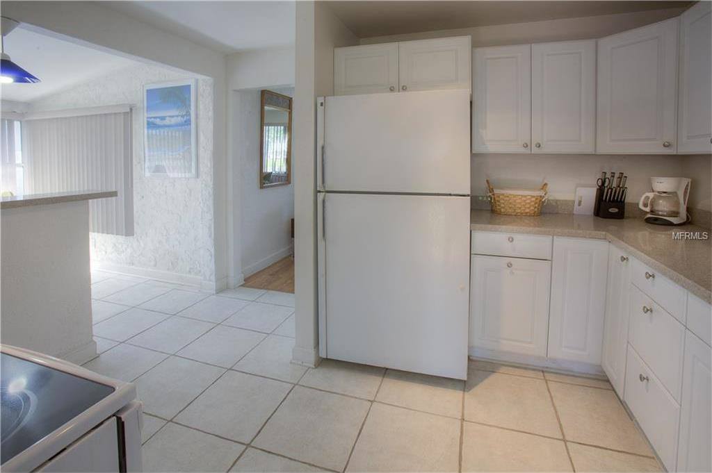 1011 48TH Avenue North, Saint Petersburg, FL 33703