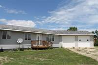 9090 NW 41st St, New Town, ND 58763