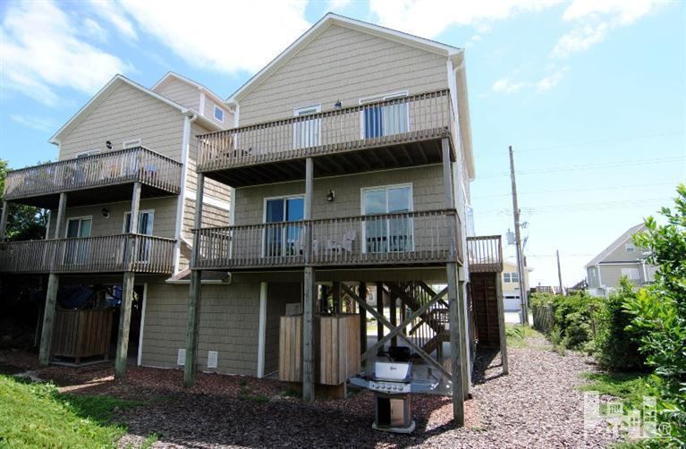 2015 South Shore Drive, Surf City, NC 28445