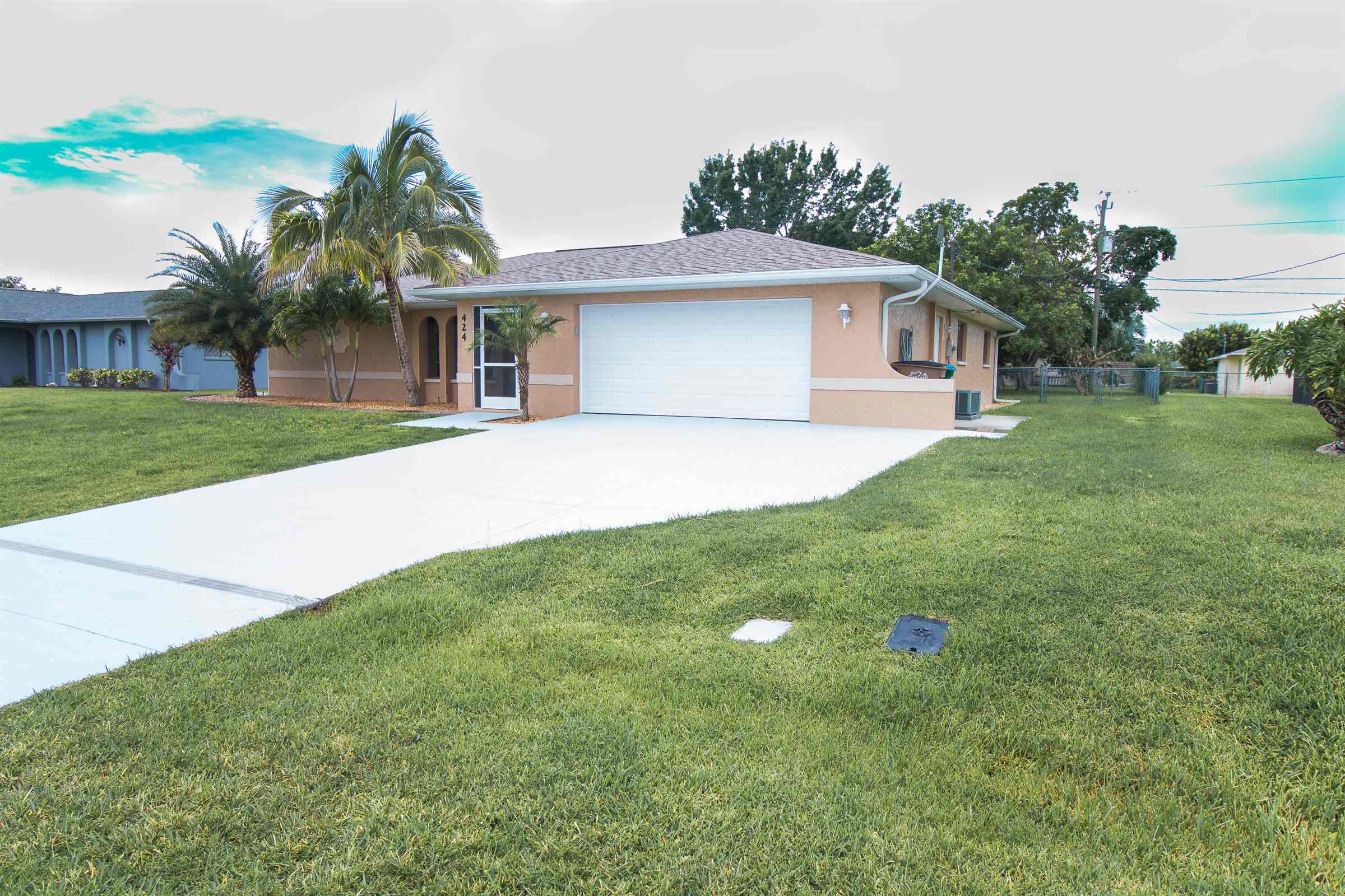 424 SW 34th St, Cape Coral, FL 33914