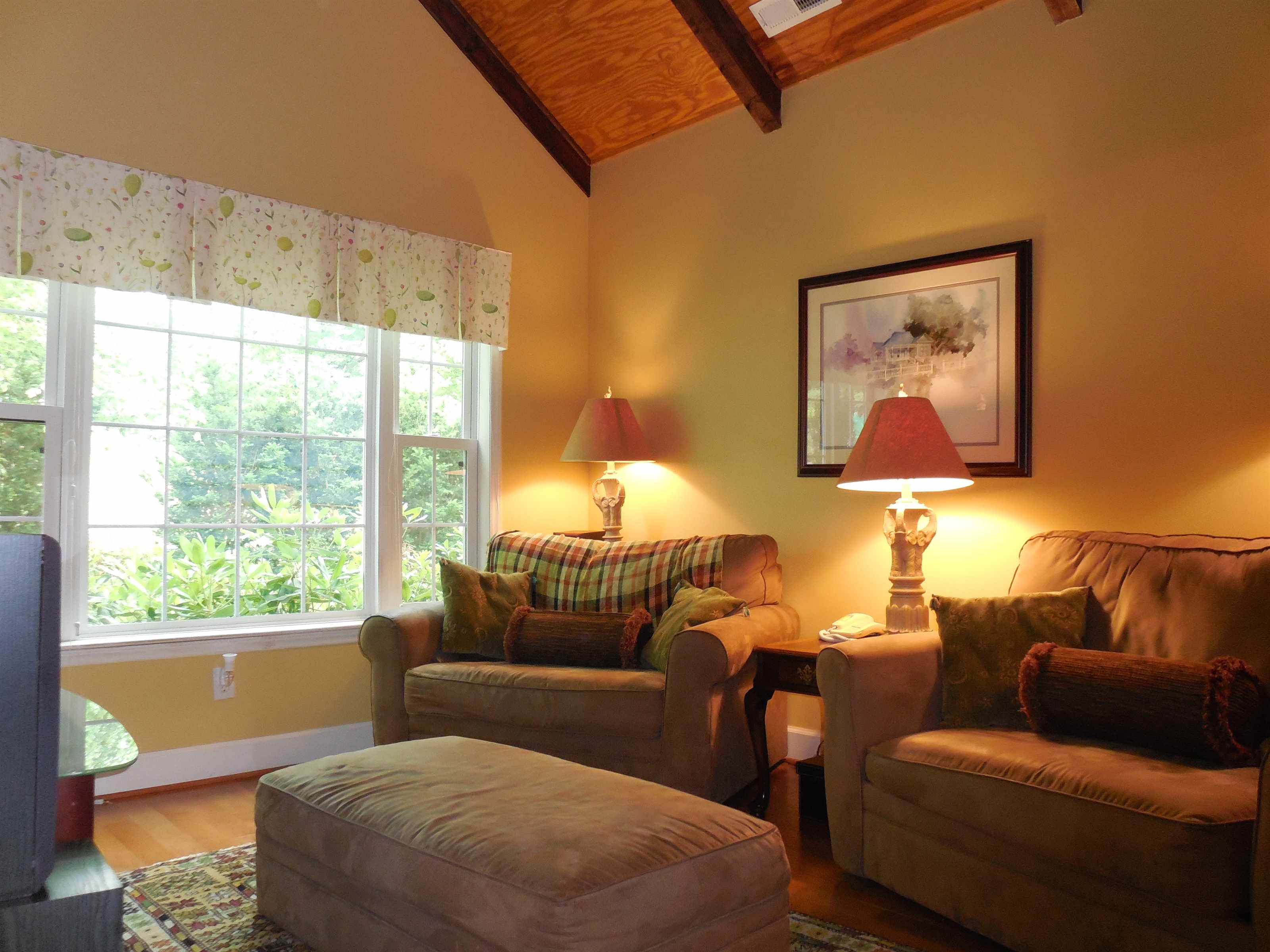 201 Rosebay Way, Banner Elk, NC 28604