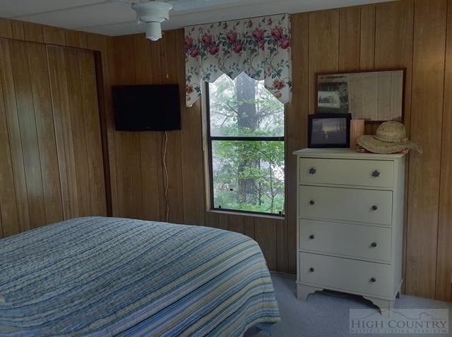 135 Mountain Ivy Ln, Boone, NC 28607