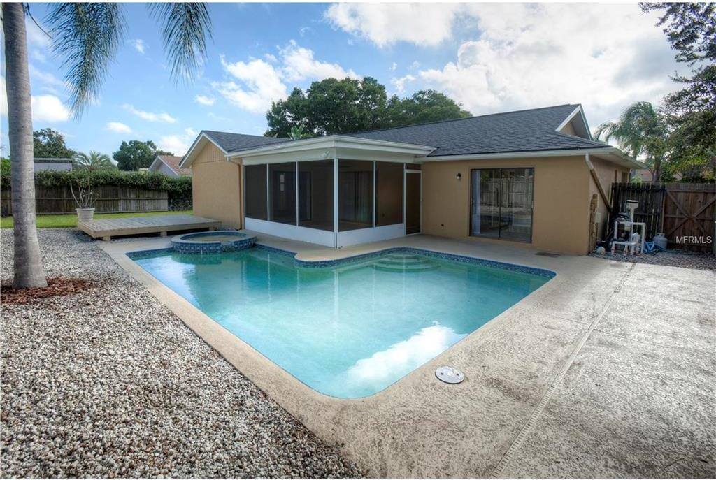 10424 118TH Street, Seminole, FL 33778