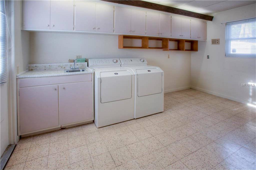 5001 48TH Terrace North, Saint Petersburg, FL 33709