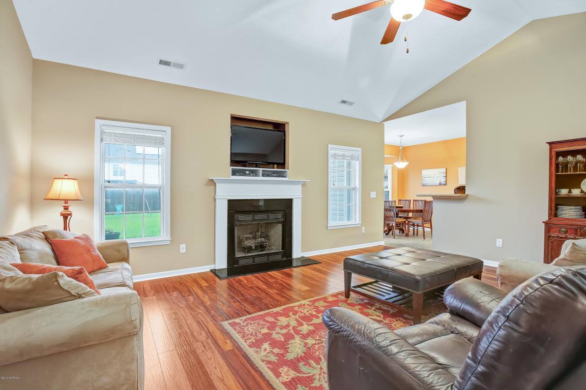 323 Hanna Drive, Wilmington, NC 28412