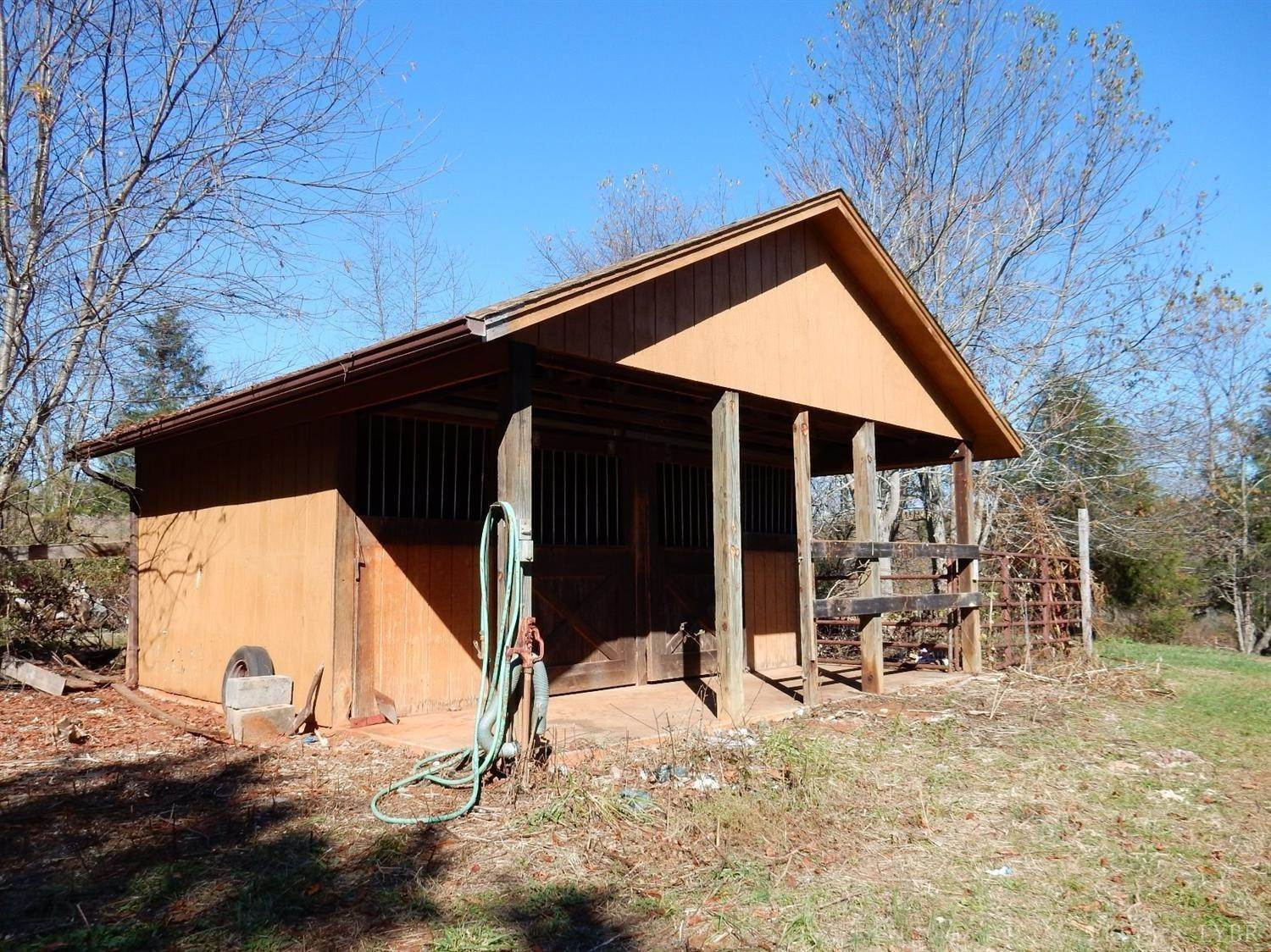 144 Geddes Mountain Road, Amherst, VA 24521