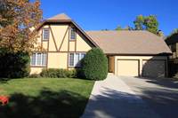 1309 SW 11th St, Minot, ND 58701