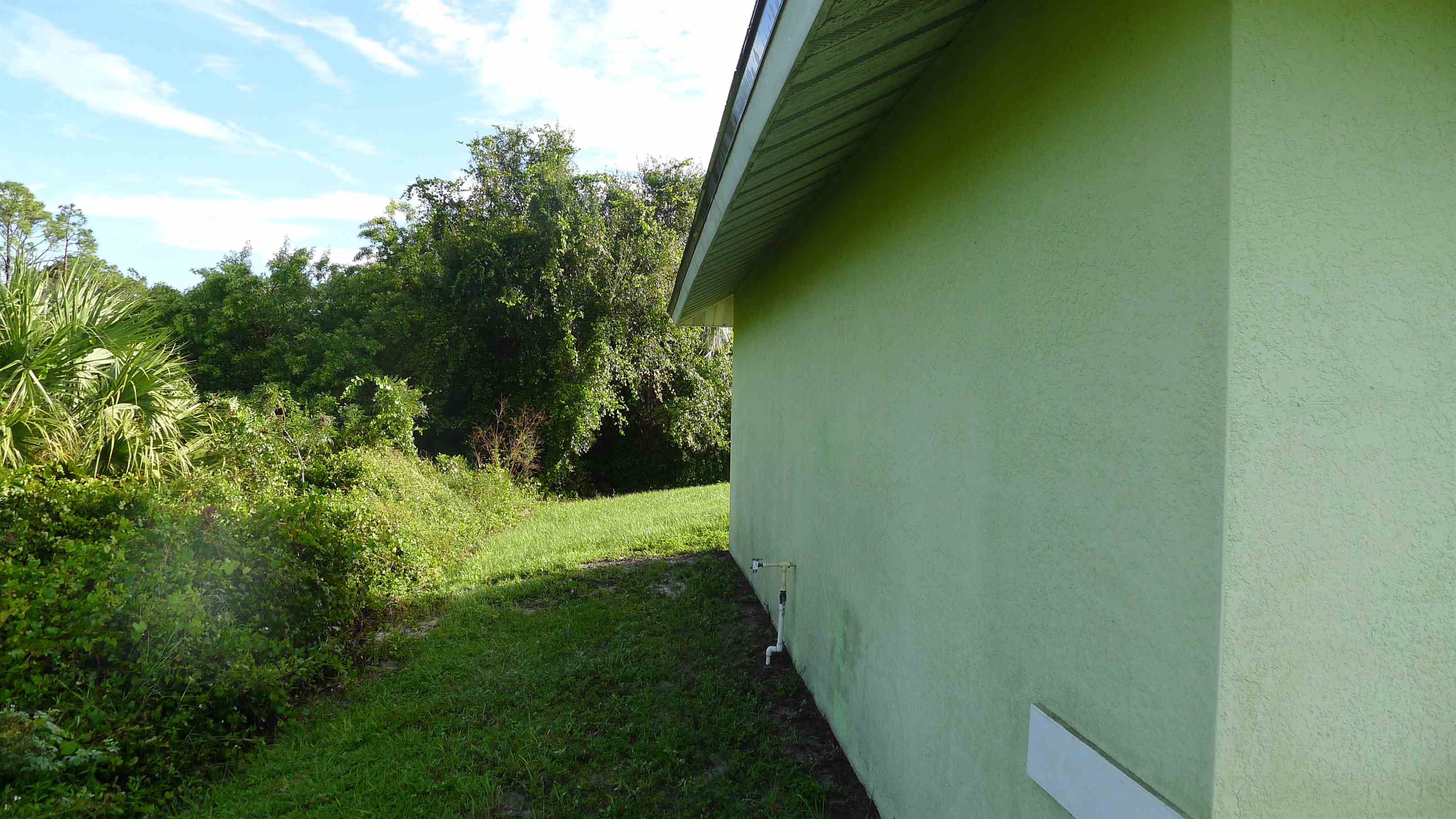 5023 Gramercy Rd, Labelle, FL 33935