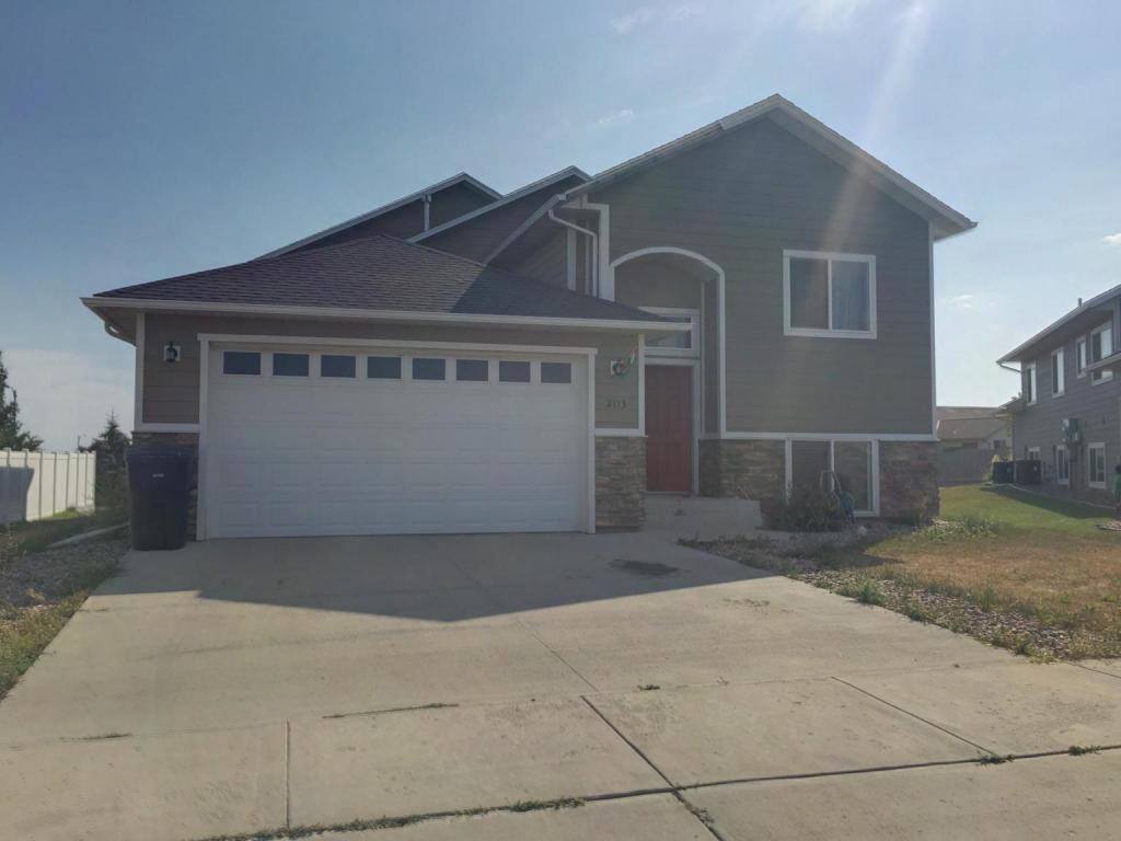 2113 23rd Street West, Williston, ND 58801