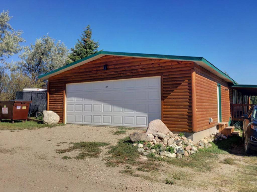 224 Blacktail Drive, Williston, ND 58801