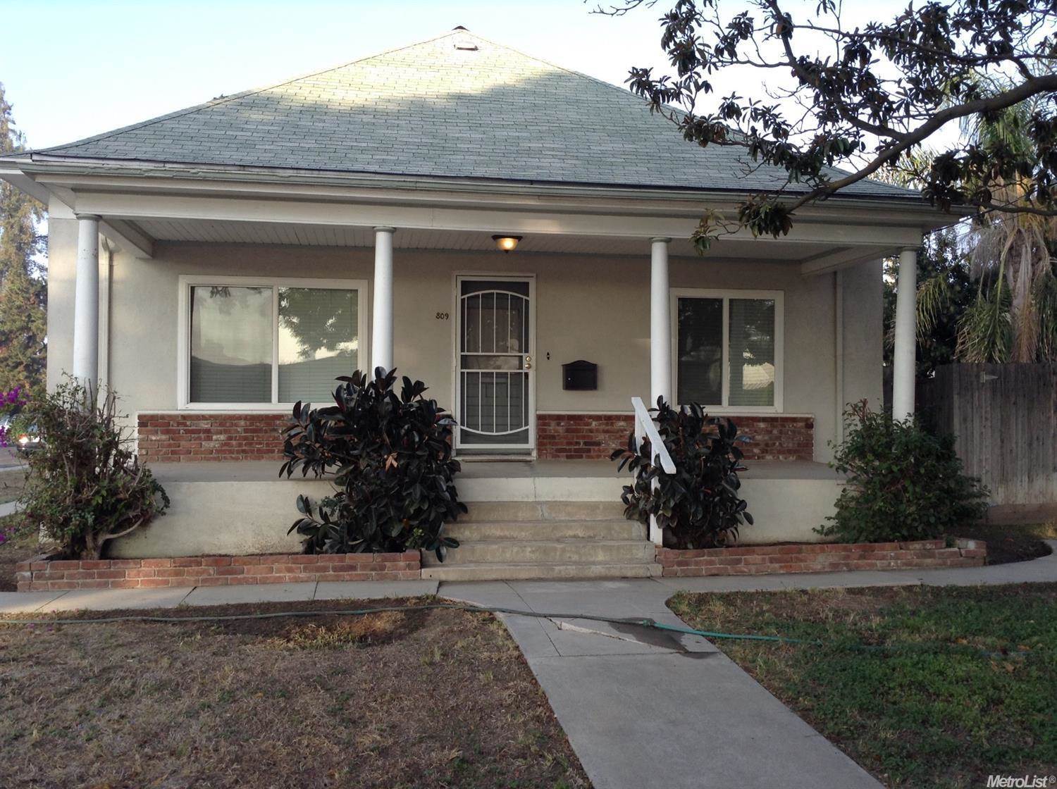 809 Rose Avenue, Modesto, CA 95355