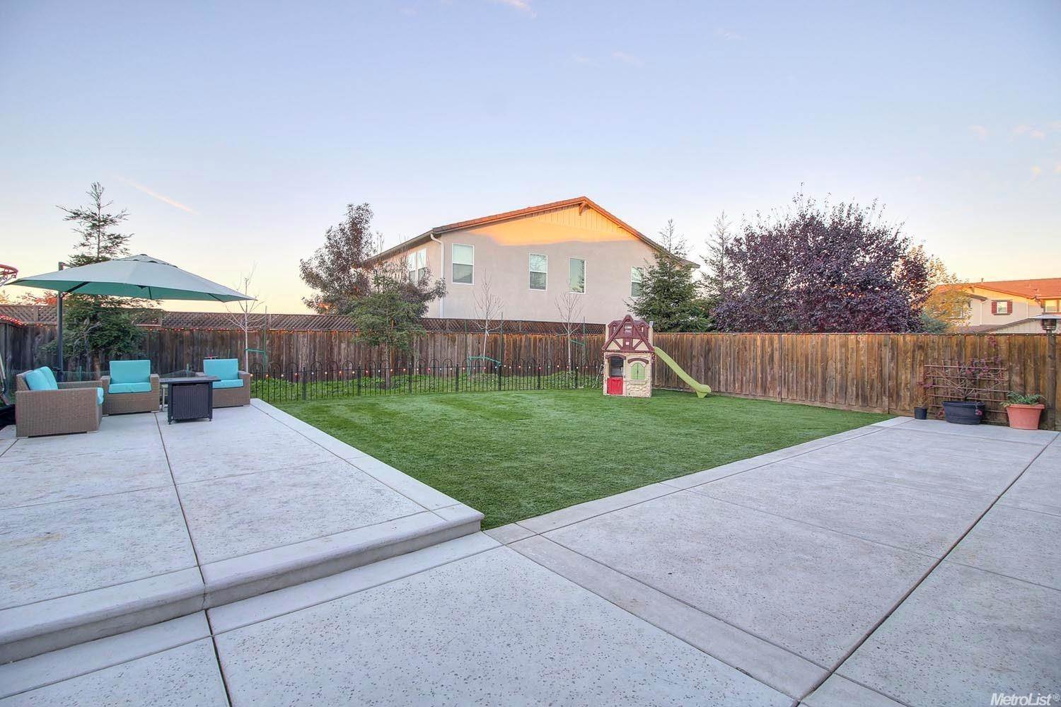 208 Kinsella Court, Roseville, CA 95747