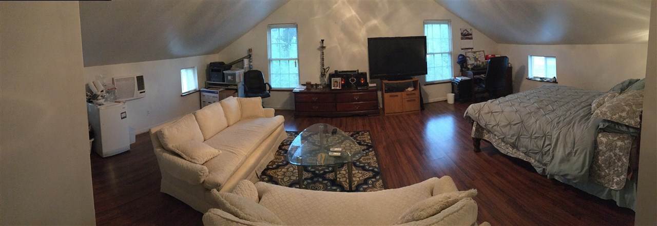 203 Thompson Heights Ct, Bowling Green, KY 42101