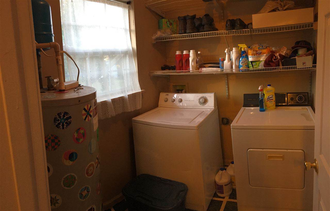 203 Thompson Heights Ct, Bowling Green, KY 42101