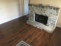 203 Thompson Heights Ct, Bowling Green, KY 42101