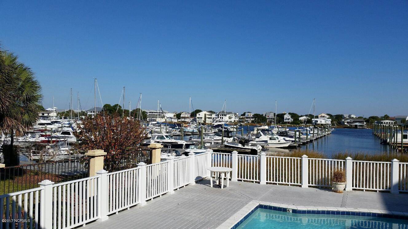 240 Silver Sloop Way, Carolina Beach, NC 28428