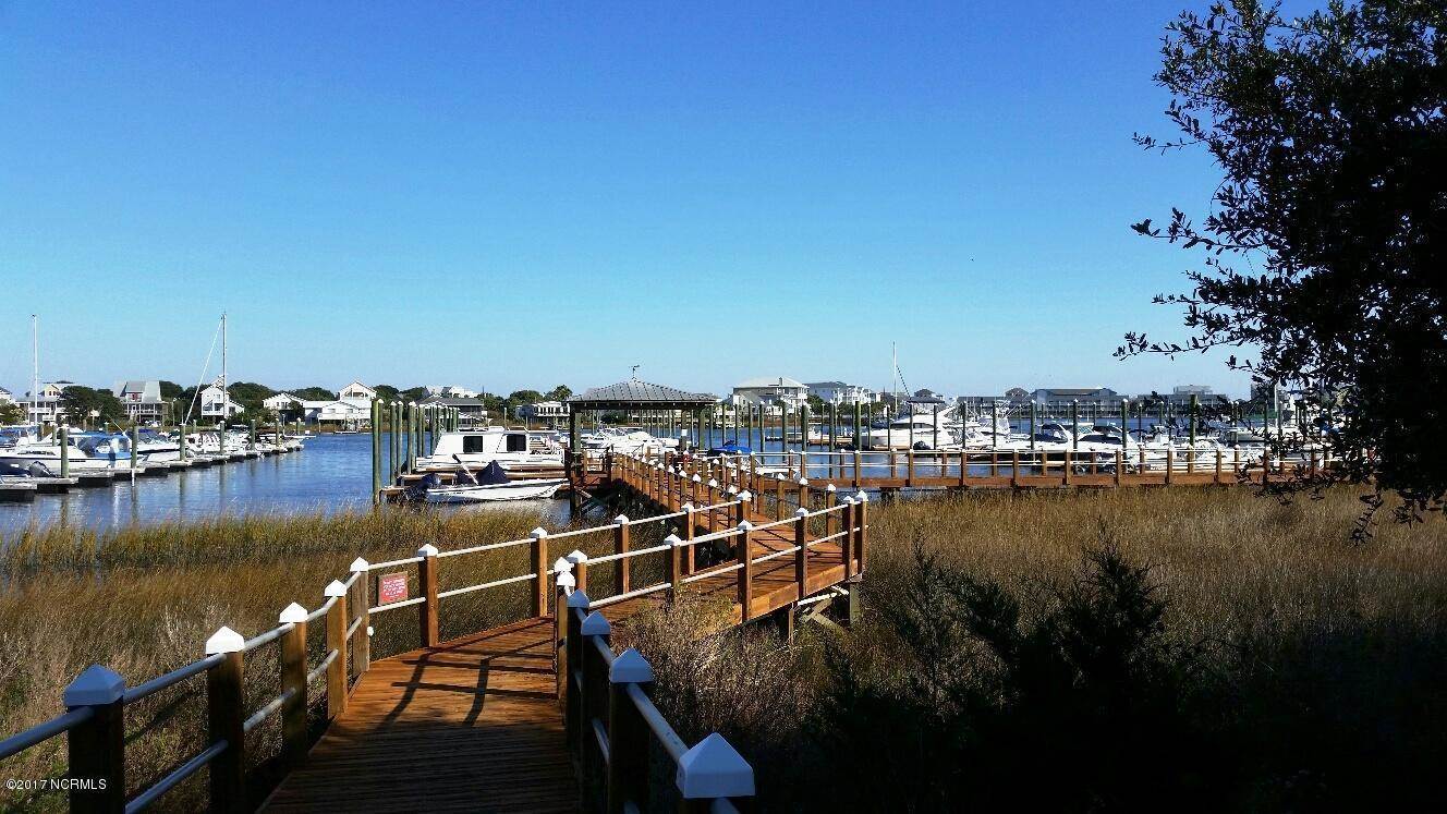 240 Silver Sloop Way, Carolina Beach, NC 28428