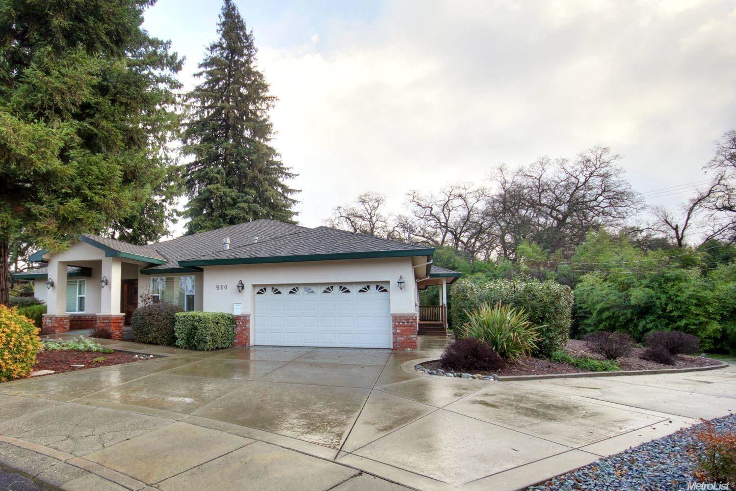 910 Carol Ann Court, Roseville, CA 95661