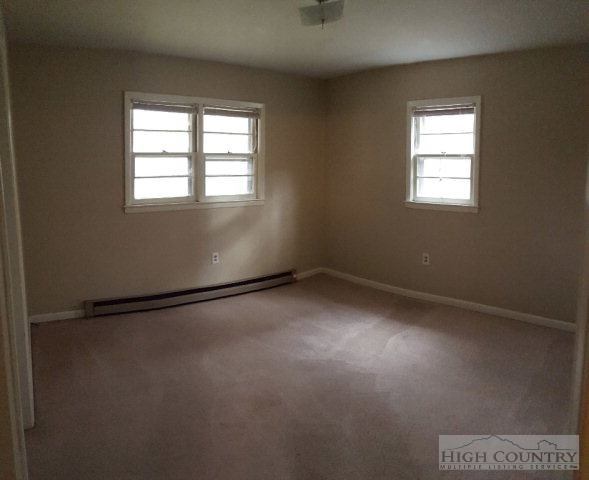 257 Ragan Rd, Todd, NC 28684