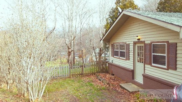 257 Ragan Rd, Todd, NC 28684