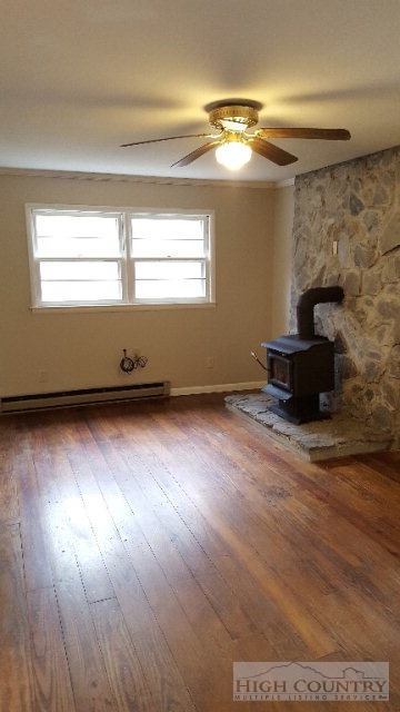 257 Ragan Rd, Todd, NC 28684