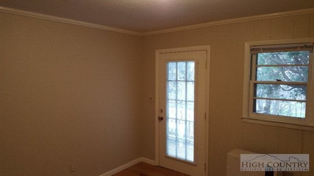 257 Ragan Rd, Todd, NC 28684