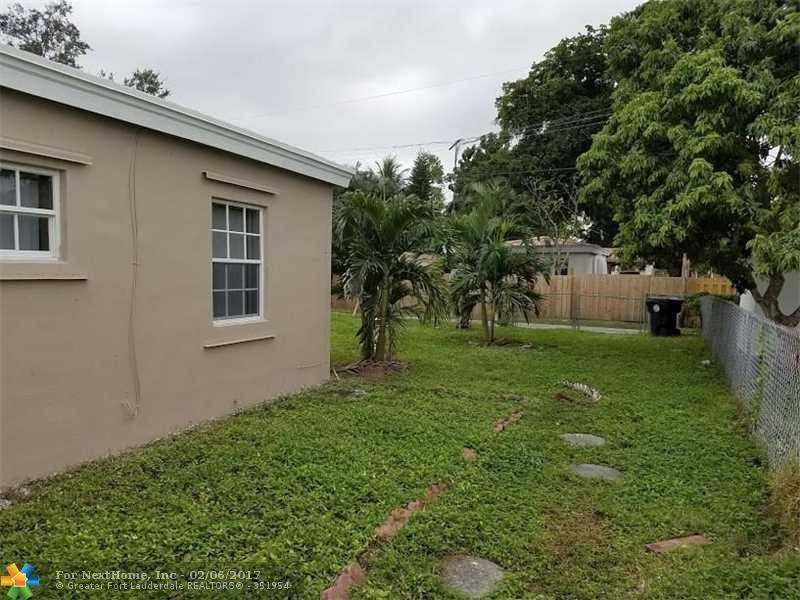 1980 NE 179TH St, North Miami Beach, FL 33162