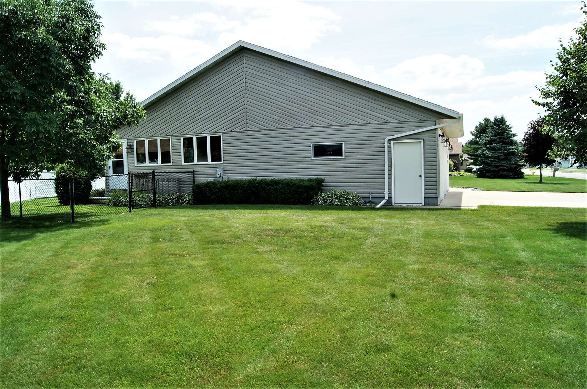 2111 James Court, Wisconsin Rapids, WI 54494