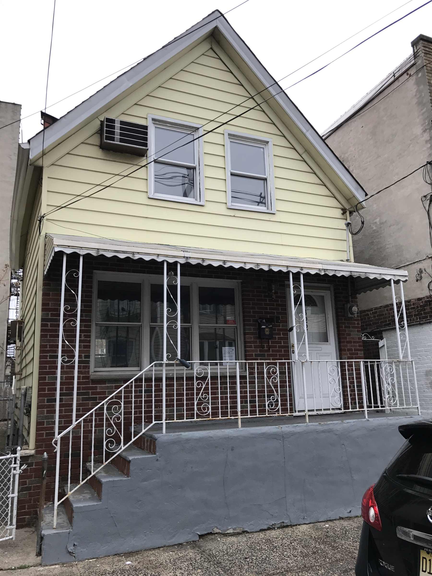 322 42nd Street, Union City, NJ 07087