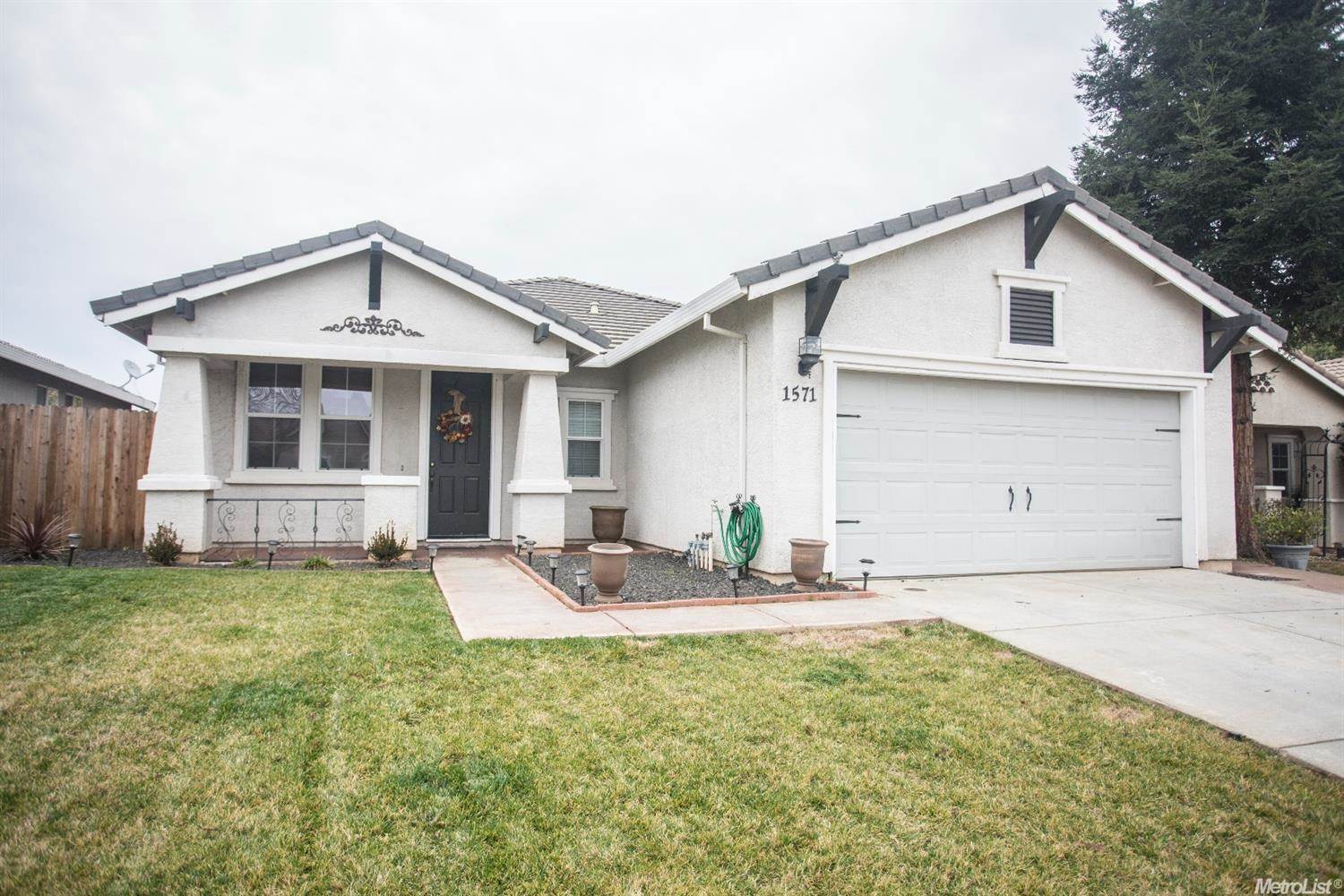 1571 Sweetgrass Ln, Lincoln, CA 95648