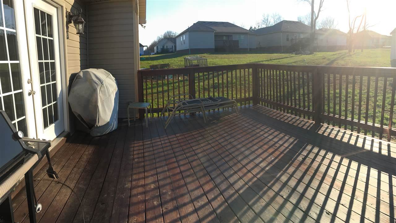 360 White Dogwood Circle, Bowling Green, KY 42101