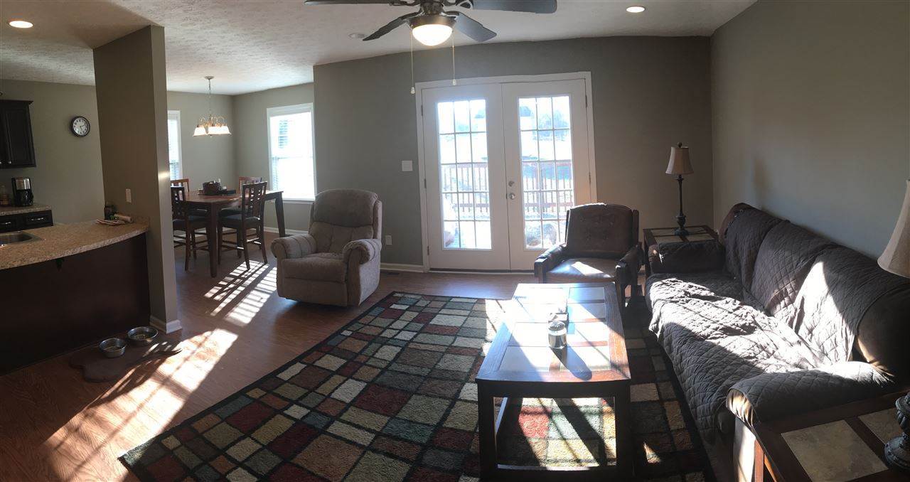 360 White Dogwood Circle, Bowling Green, KY 42101