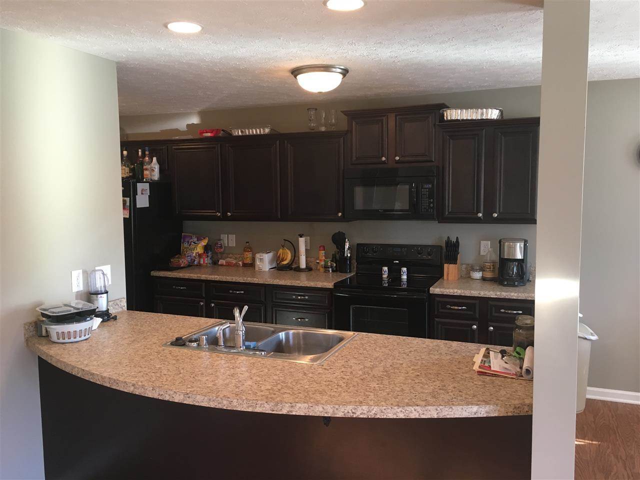 360 White Dogwood Circle, Bowling Green, KY 42101