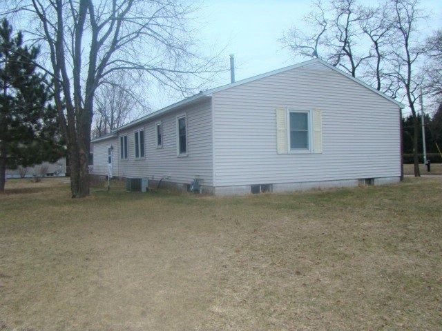 144 Fairview Lane, Nekoosa, WI 54457