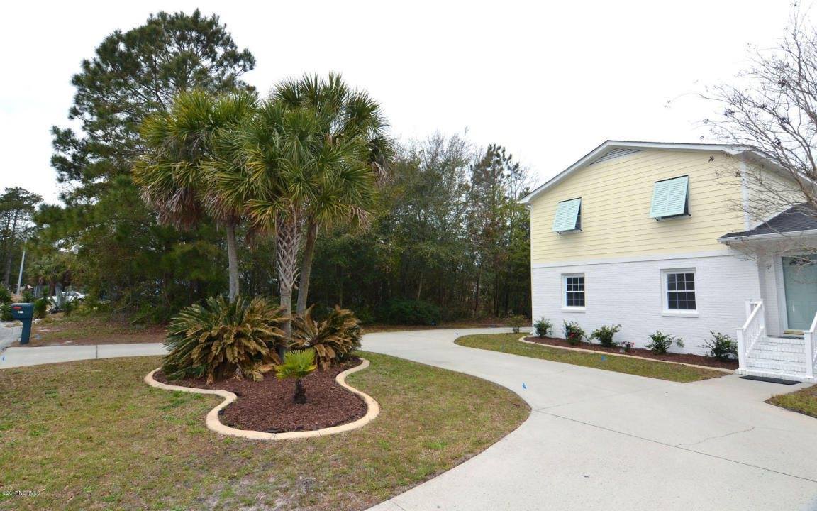 402 Peninsula Drive, Carolina Beach, NC 28428