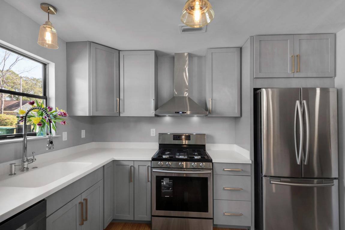 110 Oak Shores Drive, Niceville, FL 32578