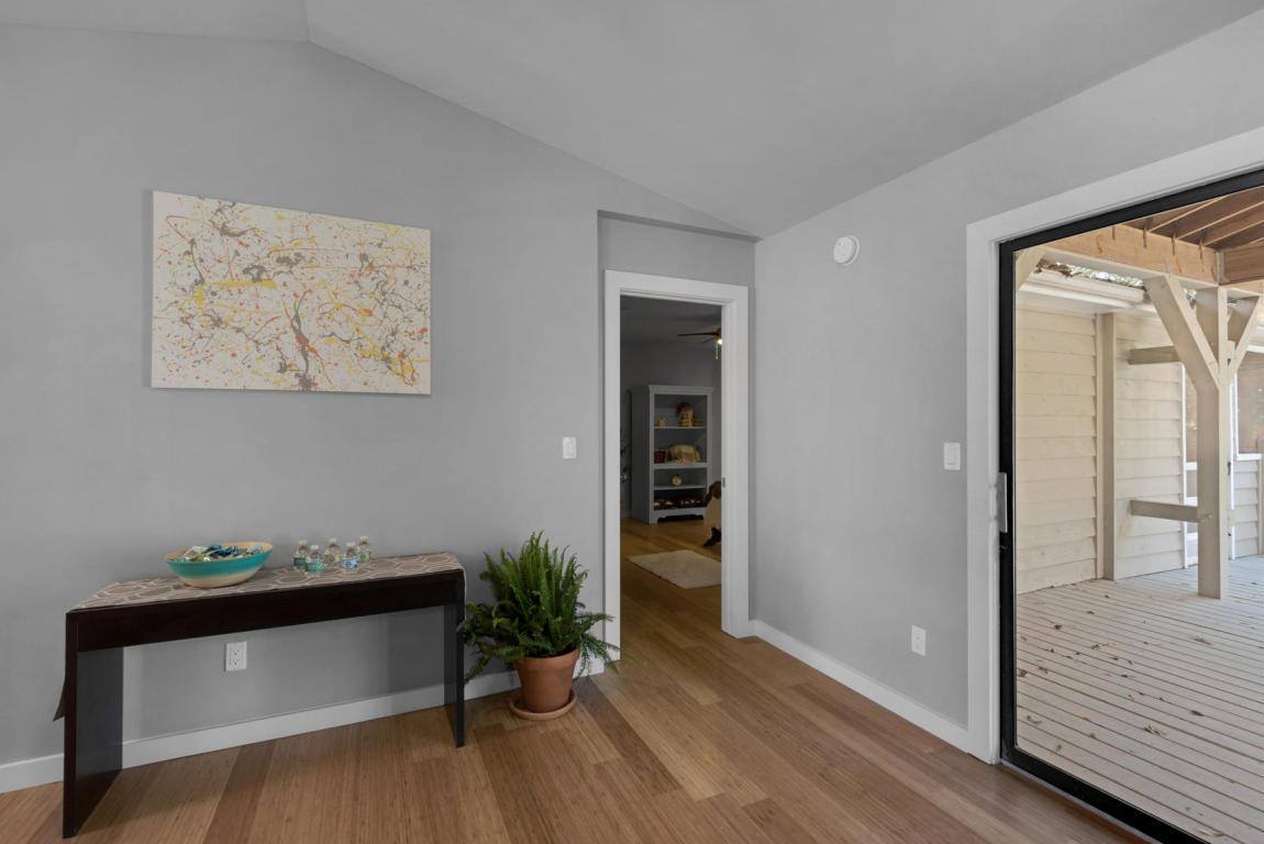 110 Oak Shores Drive, Niceville, FL 32578