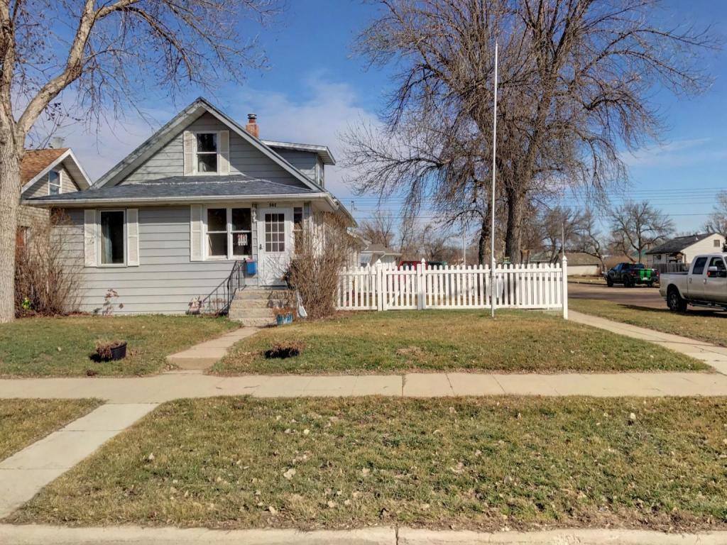 502 Broadway Ave West, Williston, ND 58801