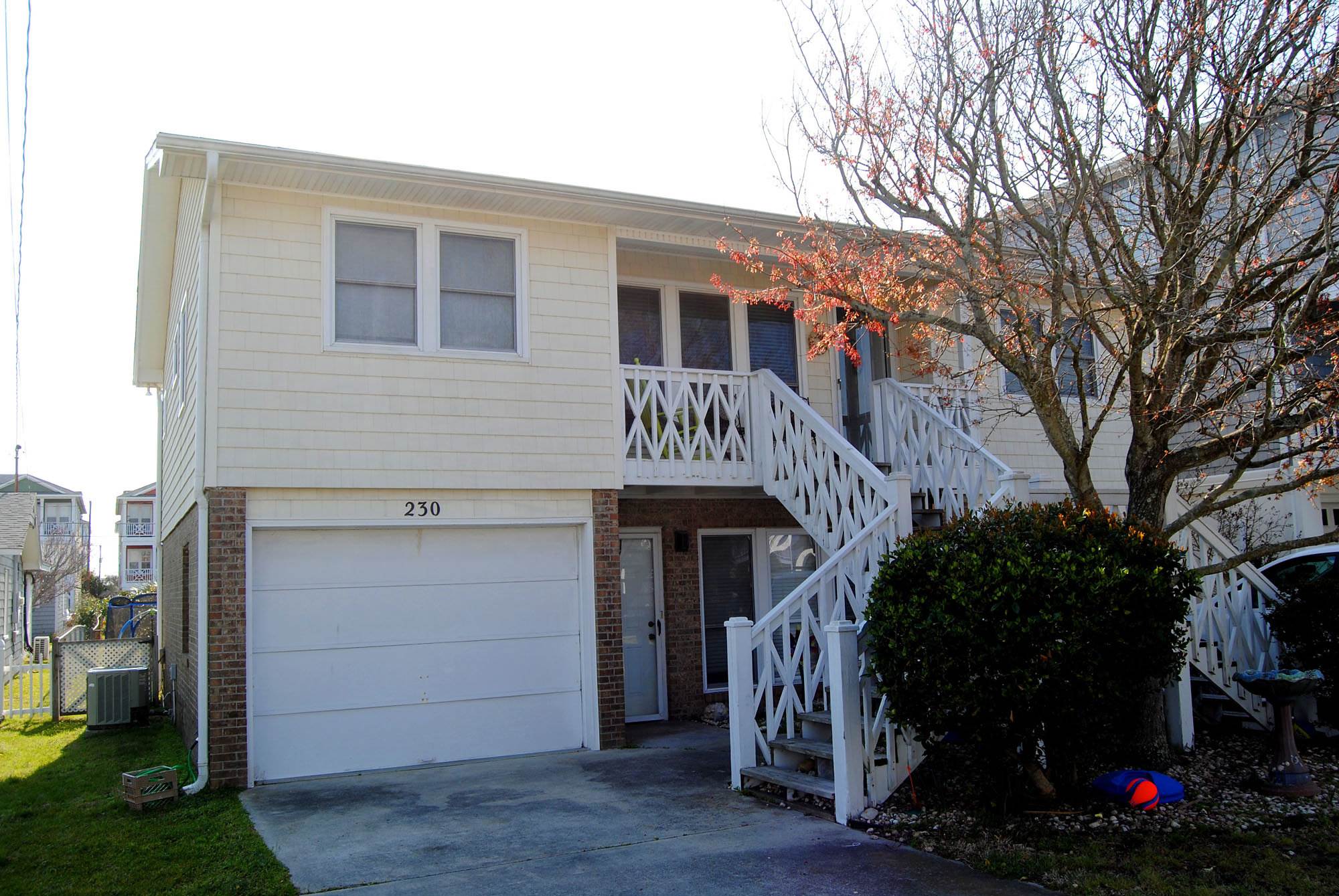 230 4th Avenue North, Kure Beach, NC 28449