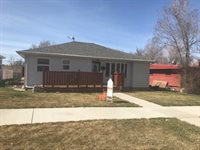 1005 2nd Ave East, Williston, ND 58801