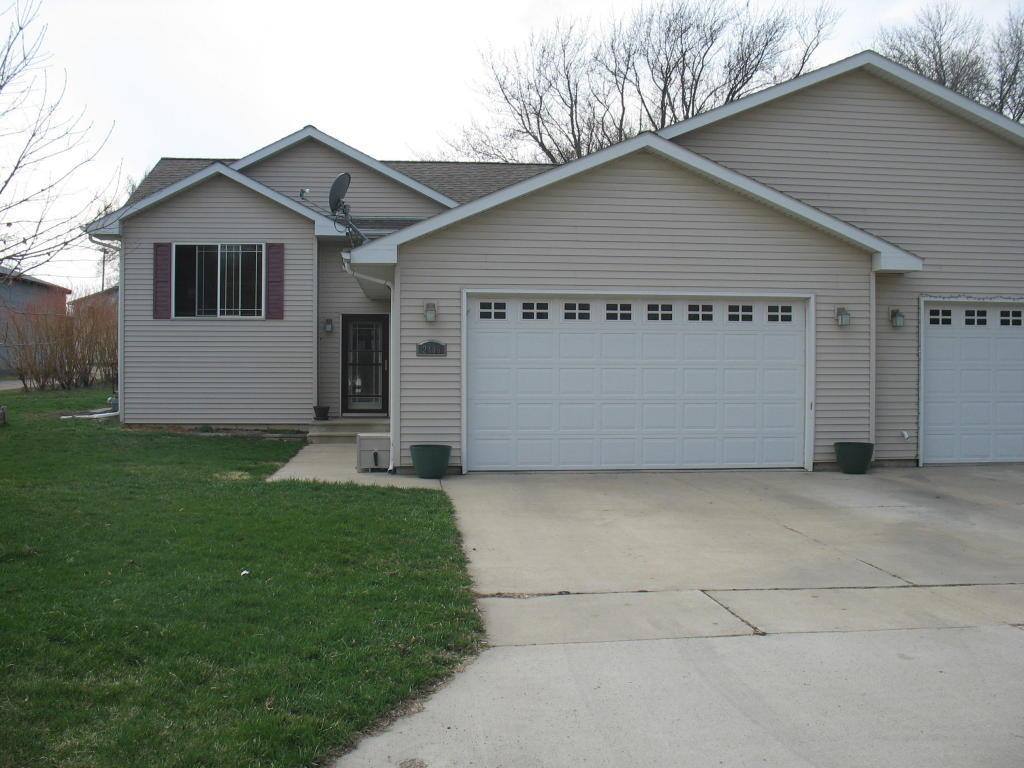 2406 Denver Avenue, Spirit Lake, IA 51360