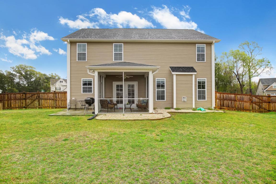 76 East Bailey Lane, Hampstead, NC 28443