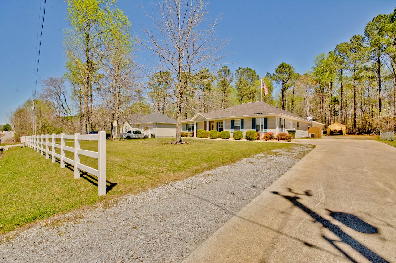 269 Shady Grove Road, Toney, AL 35773