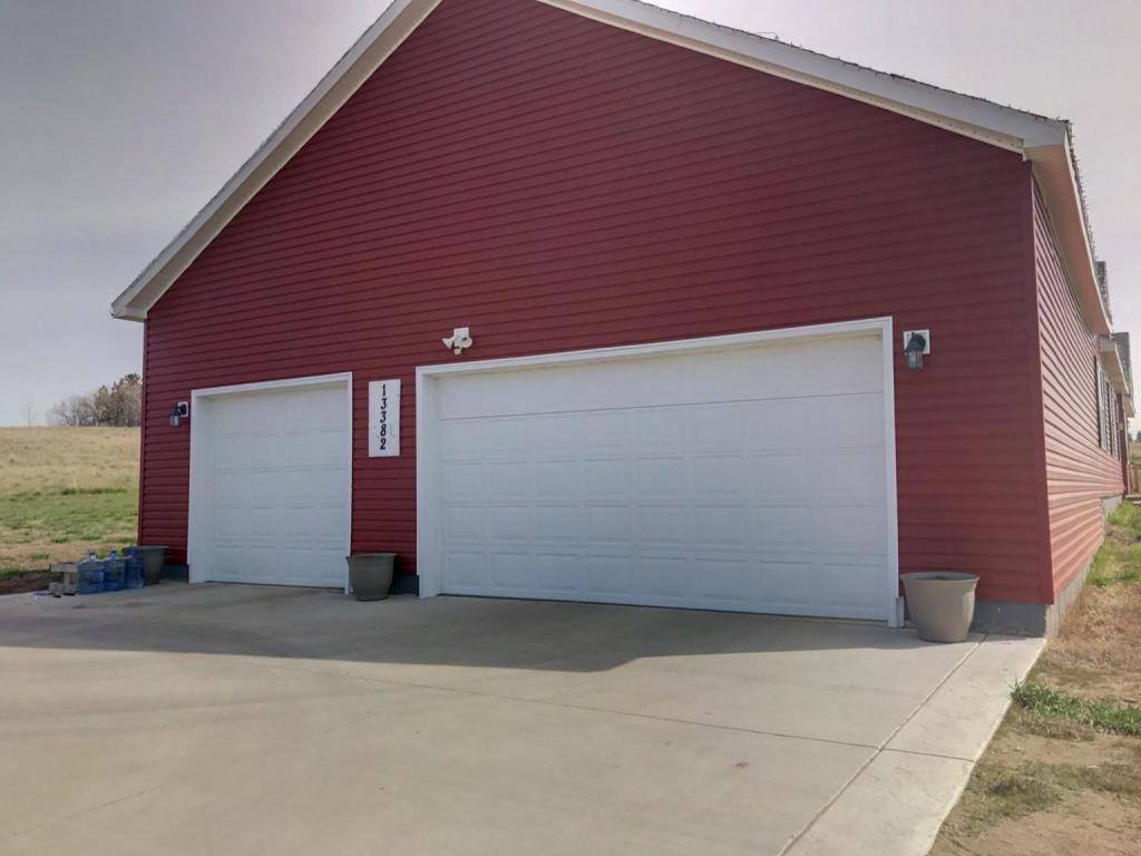 13382 Martinez Loop, Williston, ND 58801