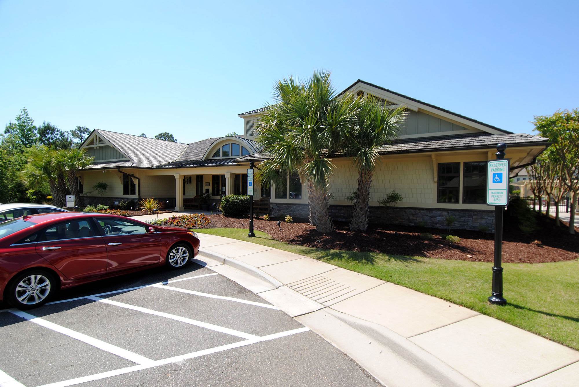 6813 Mayfaire Club Dr., Unit 102, Wilmington, NC 28405