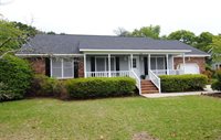 506 North Green Meadows Drive, Wilmington, NC 28405