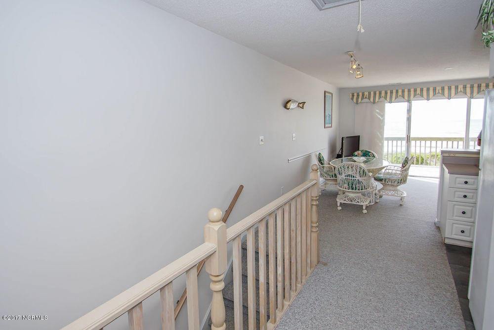 804 N Topsail Drive Unit G, Surf City, NC 28445